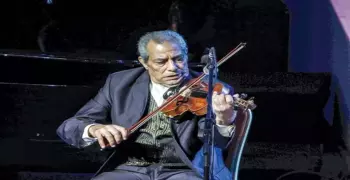 من هو عبده داغر الذي توفي اليوم