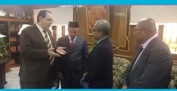 نائب رئيس جامعة الأزهر: لا أحد يقدر الطلاب الوافدين