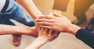 شرح نص الصداقة الصف الثالث الإعدادي الترم الأول 2027