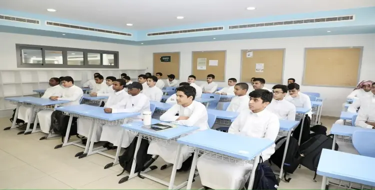  قواعد السلوك والمواظبة للمرحلة المتوسطة 1447-1448 