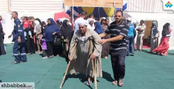 إجراء 75 عملية جراحية في قافلة جامعة مصر للعلوم والتكنولوجيا بالوادي الجديد