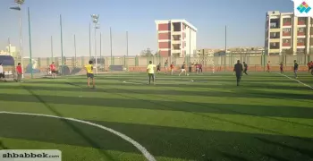 فاعليات حفل تخرج دفعة 57 بكلية هندسة بترول جامعة السويس تبدا بمونديال رياضي (صور)