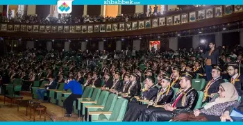 بـ«الزغاريد».. تخريج الدفعة 47 بكلية الطب جامعة الأزهر (صور)