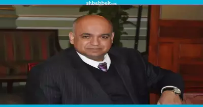 عميد تجارة عين شمس: اللى مش قادر على مصاريف البرامج الخاصة ميدخلهاش