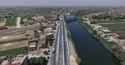 تنفيذ 53 كوبري أعلى مزلقان السكة الحديد بقنا والانتهاء من 34 مشروعا