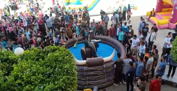 جامعة بنها تكرم 100 طفل يتيم و40 من أمهات طلابها (صور)