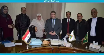 تشكيل لجنة لإعادة توزيع مكافآت العاملين بجامعة بنها