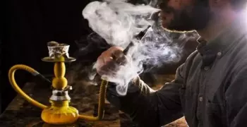 صدور أول قرار رسمي بحظر الشيشة في المقاهي