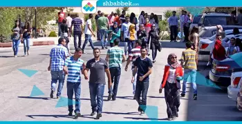 أستاذ جامعي: شباب الجامعات معندهمش أخلاق (فيديو)