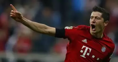 ليفاندوفسكي يتطلع للاحتفال بمئويته في البوندسليجا السبت المقبل
