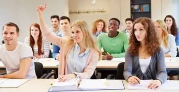 عايز تركز في محاضراتك؟.. 5 نصائح تساعدك