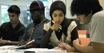 لطلاب الجامعة.. هذه أفضل طرق المذاكرة