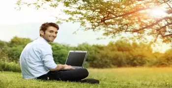 «اتعلم في بيتك».. 5 جامعات مصرية تعلمك عن بُعد