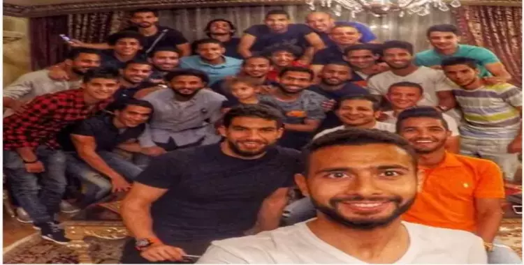  عزومة «لم الشمل» لنجوم الأهلي بحضور أبوتريكة 