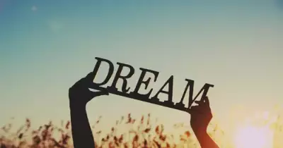 أحلام جمهور "تويتر" سفر وأكله ما تخنش