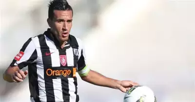 التونسي "معلول": يسعدني حصد البطولات مع الأهلي ولكن