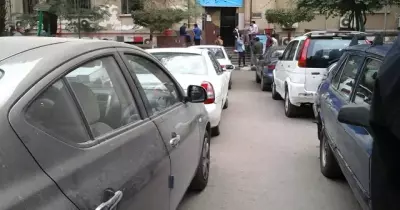 طلاب «أزهر الدرّاسة» يشكون: حرم الجامعة «باركينج»