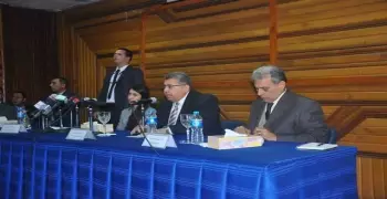 «الفتاة الأيزيدية» تدعو طلاب جامعة القاهرة للتظاهر