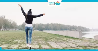 «اللي يشوف بلاوي الناس».. مميزات أنك «سنجل»