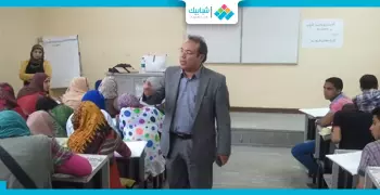 عميد فنون تطبيقية بنها السابق: رئيس الجامعة يستغل نفوذه بشكل غير قانوني