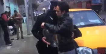 الواقي الذكري لرجال الشرطة.. هدية تقابلها بلاغات بالجملة (فيديو)