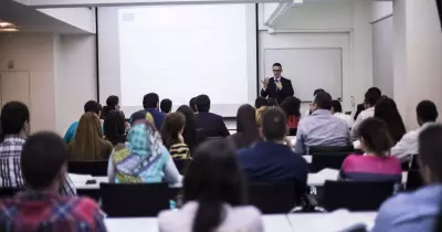 لطلاب تجارة.. دورات تدريبية هتفيدك في الإجازة