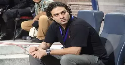 «ميدو» يوضح للاعبي الزمالك نقاط القوة في الأهلي