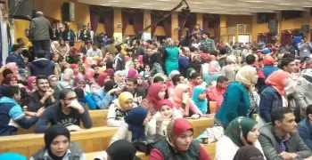 «ضيق المكان» يثير غضب المشاركين في أسبوع شباب المدن الجامعية