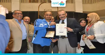 رئيس جامعة حلوان يكرم الفائزين بـ«أسبوع شباب المدن» (صور)