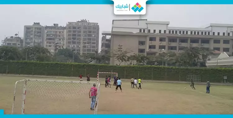  الدورة الرياضية لآداب القاهرة بملاعب الجامعة (صور) 