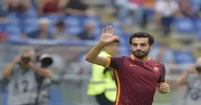 محمد صلاح يقود هجوم روما أمام فيورنتينا