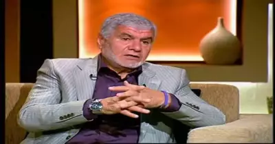 هل يفكر الأهلي في ضم حارس مرمى؟.. «إكرامي» يُجيب
