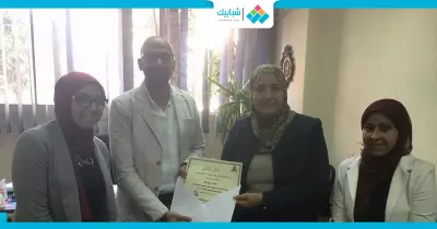 «طموحك إلى أين» ندوة ببنات عين شمس (صور)