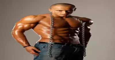 فيديو| مادا.. أول مصارع مصري في wwe