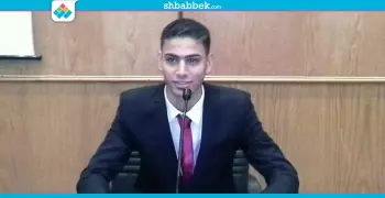 3 عمال يسحلون رئيس اتحاد طلاب الجامعة العمالية