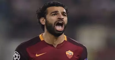 لهذا السبب.. محمد صلاح ربما يفسخ تعاقده مع روما