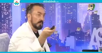 «يزعم أنه داعية».. تركي يحاضر راقصات عن التسامح الإسلامي (شاهد)