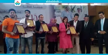 نجوم «ستار أكاديمي» يغنون مع طلاب عين شمس (فيديو)