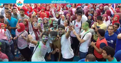 حفل تخرج «ألسن عين شمس» بالسيلفي والألوان (صور)