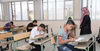 طالب يجيب عن أهمية اللغة العربية بـ«آه لو لعبت يا زهر»