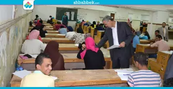 رئيس جامعة السويس يتابع أعمال امتحانات نهاية العام (صور)