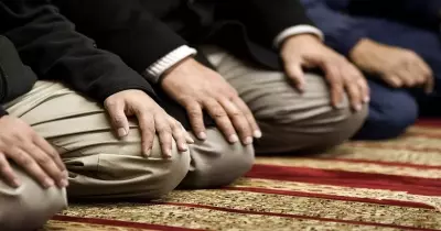 هل شاهدت صلاة بهذه السرعة من قبل؟ وما حكم الطمأنينة؟
