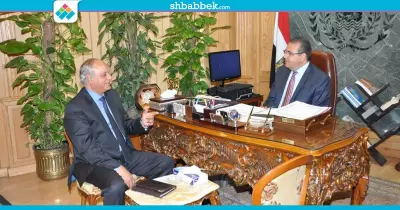 رئيس جامعة المنصورة يبحث آليات التعاون مع نقابة العلميين