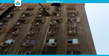 بـ«رش المية».. الأهالي يتضامنون مع طلاب الثانوية العامة (فيديو)