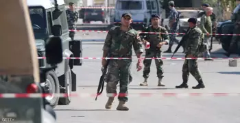 الجيش اللبناني يقتحم مخيمات لاجئين ويوقف سوريين