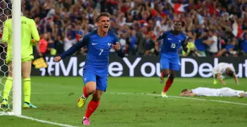 «جريزمان» أفضل لاعب.. تعرف على التشكيلة المثالية في اليورو