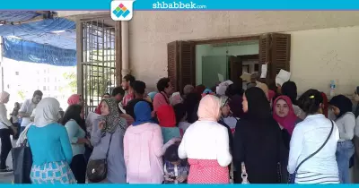 أولياء أمور طلاب بالثانوية من أمام مكتب التنسيق: بيسرقونا