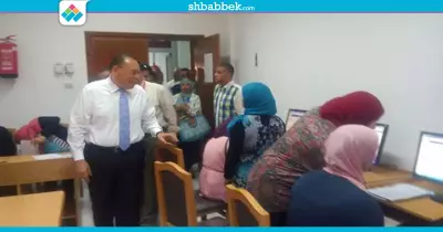 صور| رئيس جامعة «القناة» يتفقد معامل تنسيق الثانوية العامة