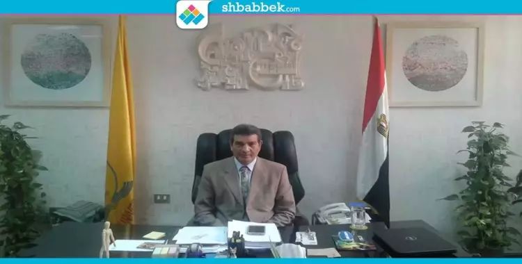  نائب جامعة المنيا يفنّد شكاوى أسبوع الفتيات: عربيات الناموس بترش يوميا (حوار) 