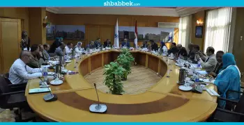 رئيس جامعة كفر الشيخ يشدد على حسن معاملة الطلاب الوافدين